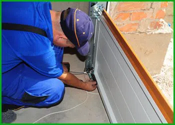 Master Garage Door Service Friendswood, TX 281-954-0210 - cont-door-maintain-template-07-gr-19m